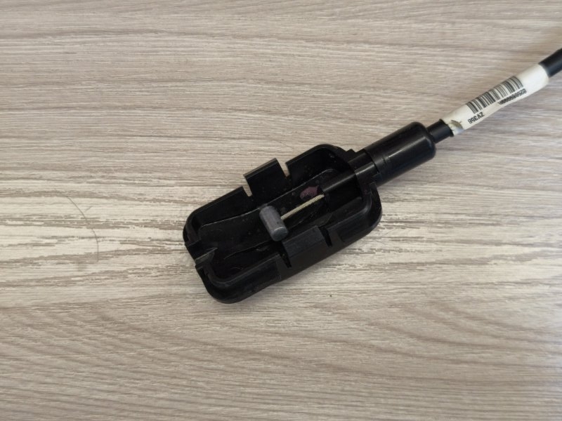 Трос замка двери