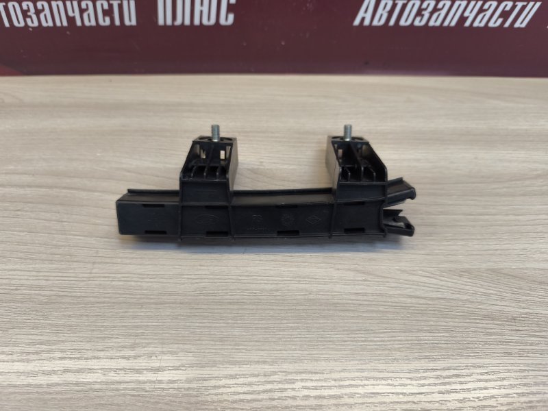 Направляющая стекла двери