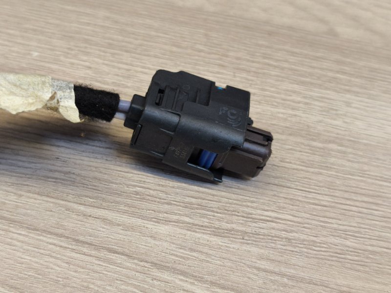 Проводка двери