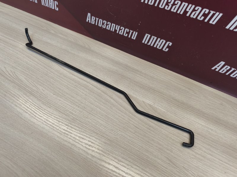 Упор капота