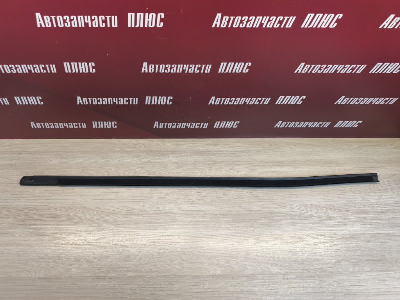 Уплотнитель стекла двери внешний