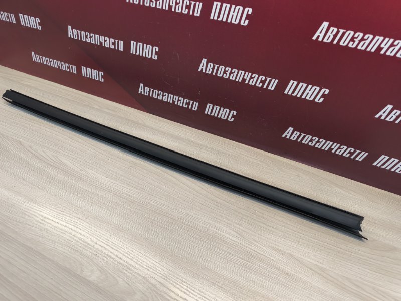 Уплотнитель стекла двери внутренний