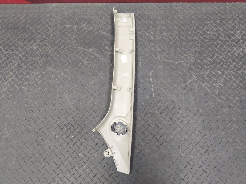 Обшивка стойки