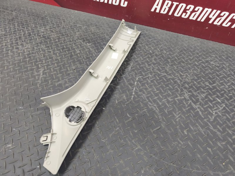 Обшивка стойки