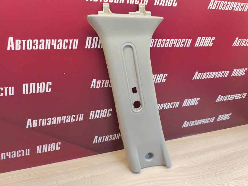 Обшивка средней стойки