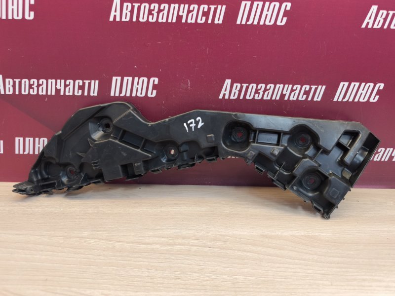 Кронштейн бампера