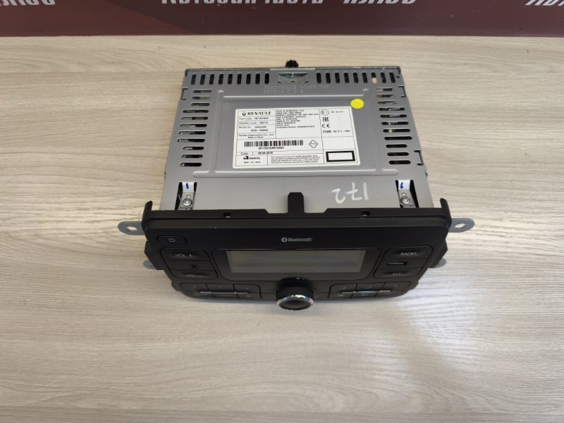 Магнитола штатная