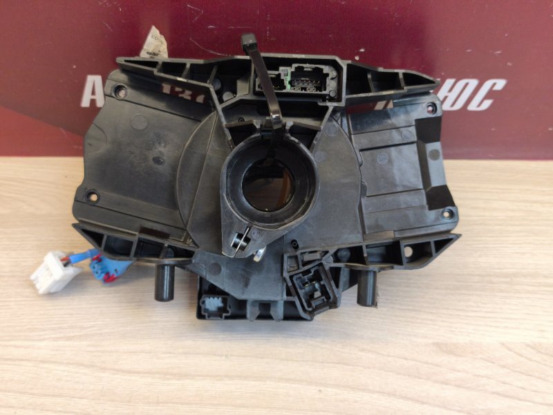 Подрулевой шлейф