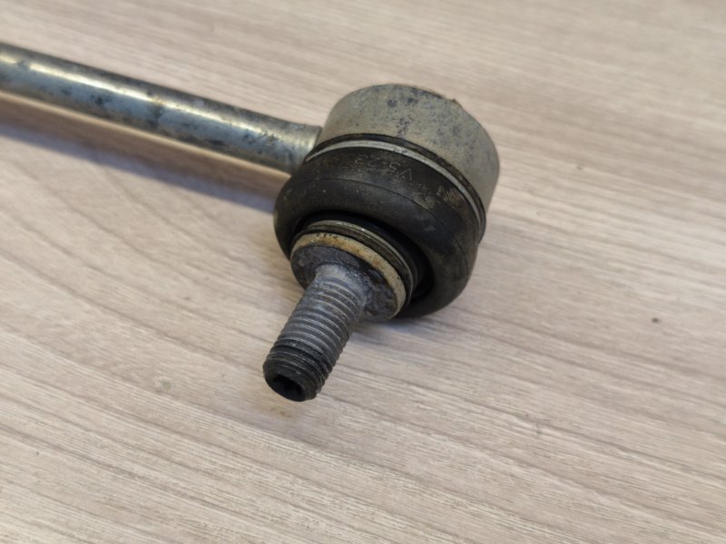 Стойка стабилизатора