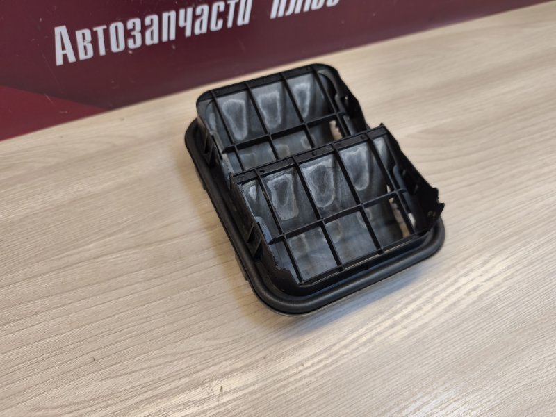 Клапан вентиляции салона