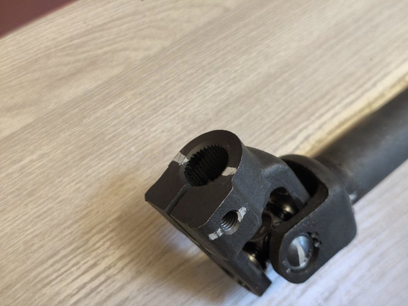 Рулевой карданчик