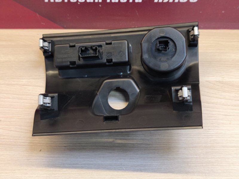 Накладка торпедо