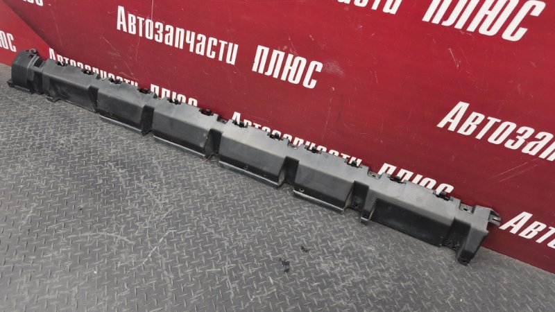 Кронштейн порога