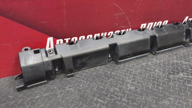 Кронштейн порога