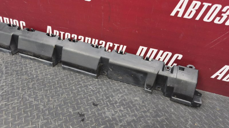 Кронштейн порога