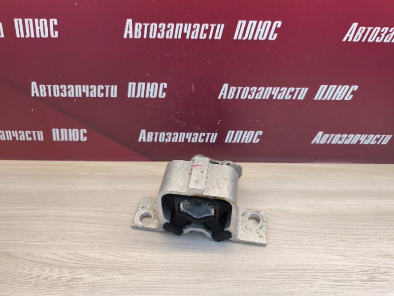 Опора двигателя