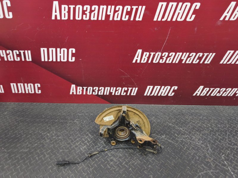 Кулак поворотный