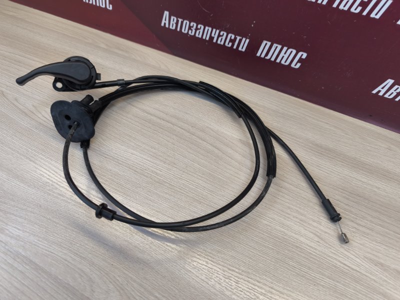 Трос замка капота