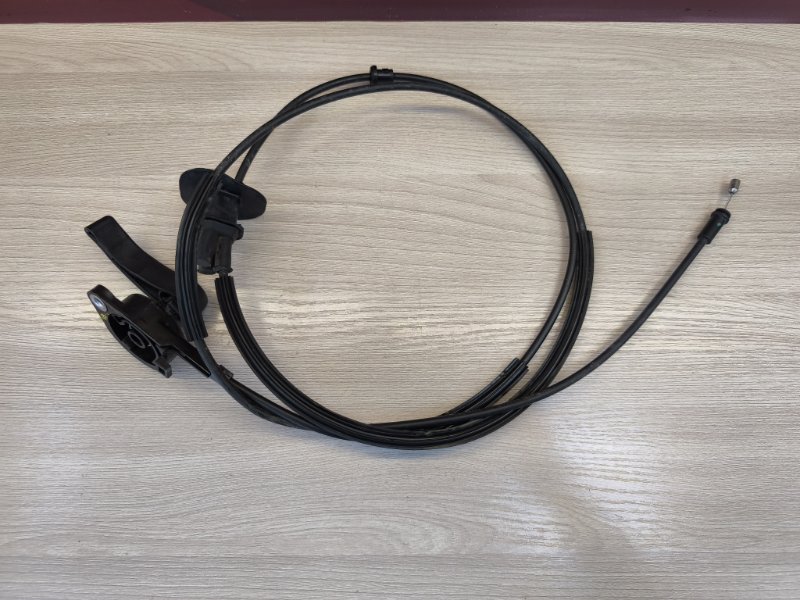 Трос замка капота