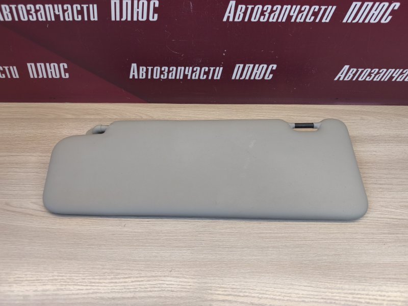 Козырек солнцезащитный