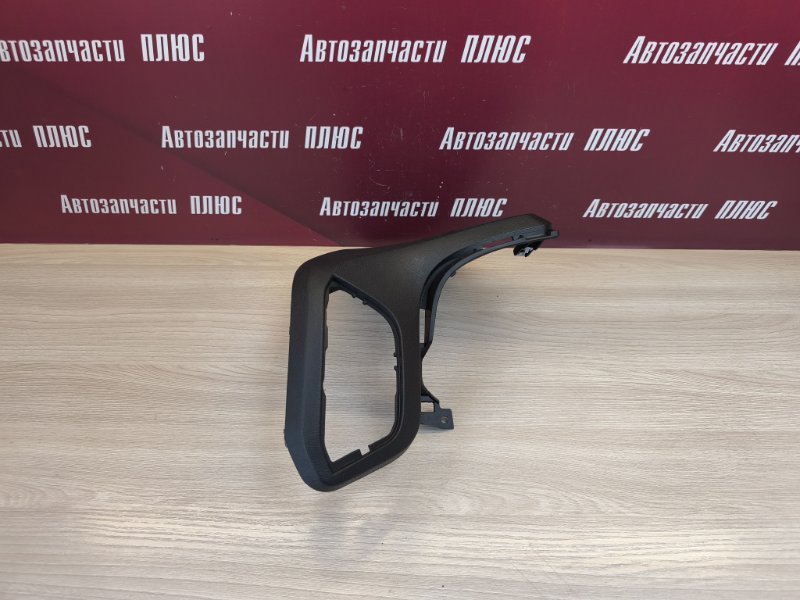 Накладка торпедо