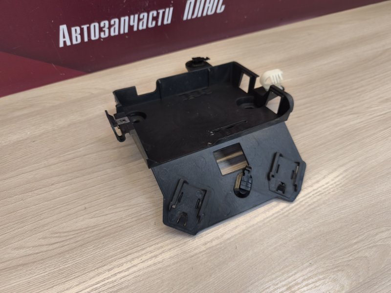 Кронштейн блока комфорта