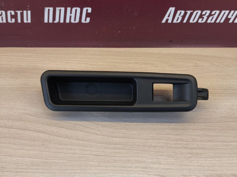 Кнопка стеклоподъемника