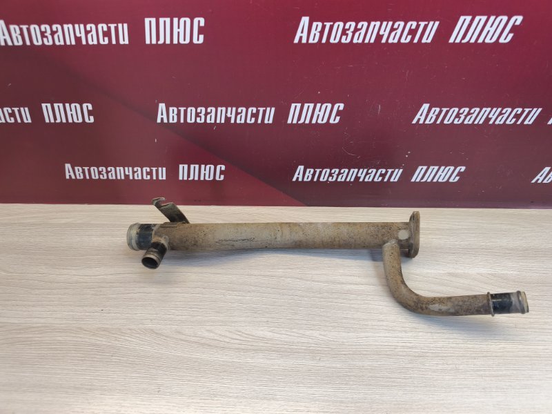Трубка системы охлаждения