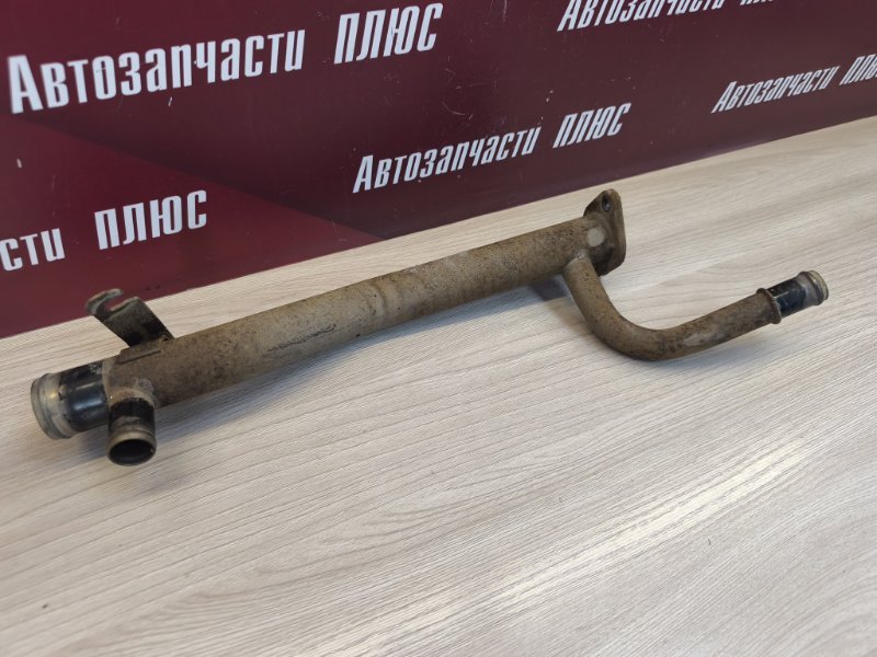 Трубка системы охлаждения