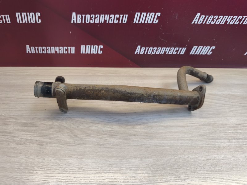 Трубка системы охлаждения