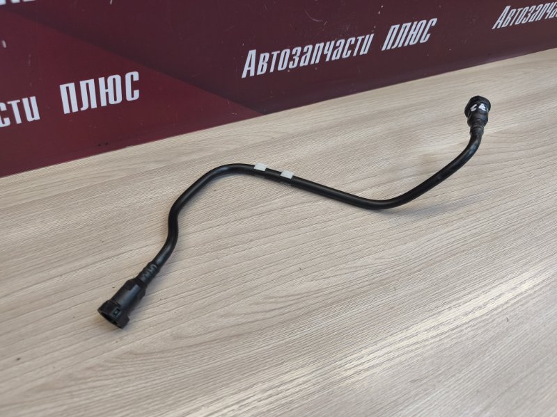 Трубка топливная