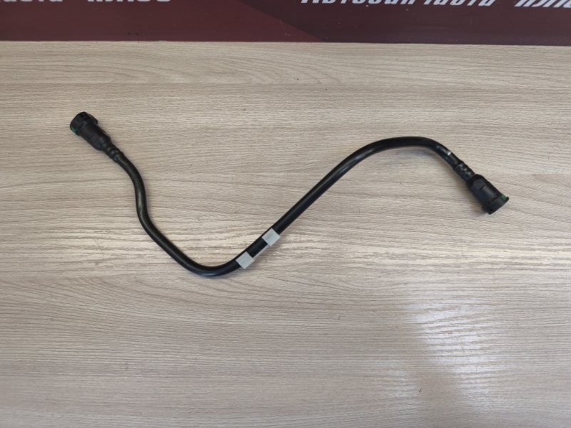 Трубка топливная