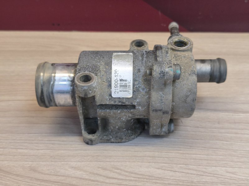 Термостат с корпусом