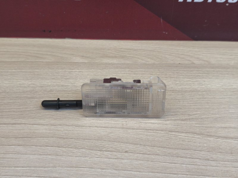 Плафон подсветки багажника