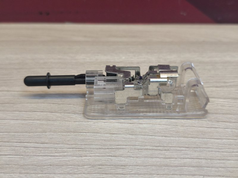 Плафон подсветки багажника