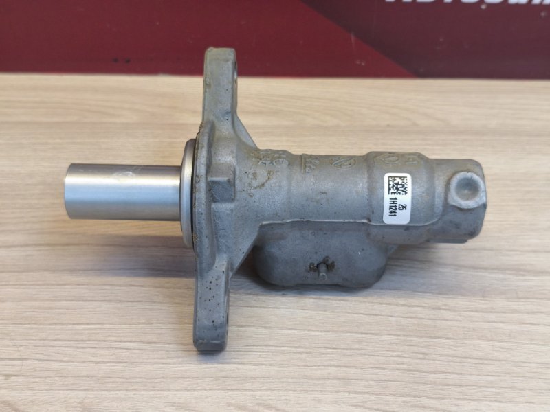 Главный тормозной цилиндр