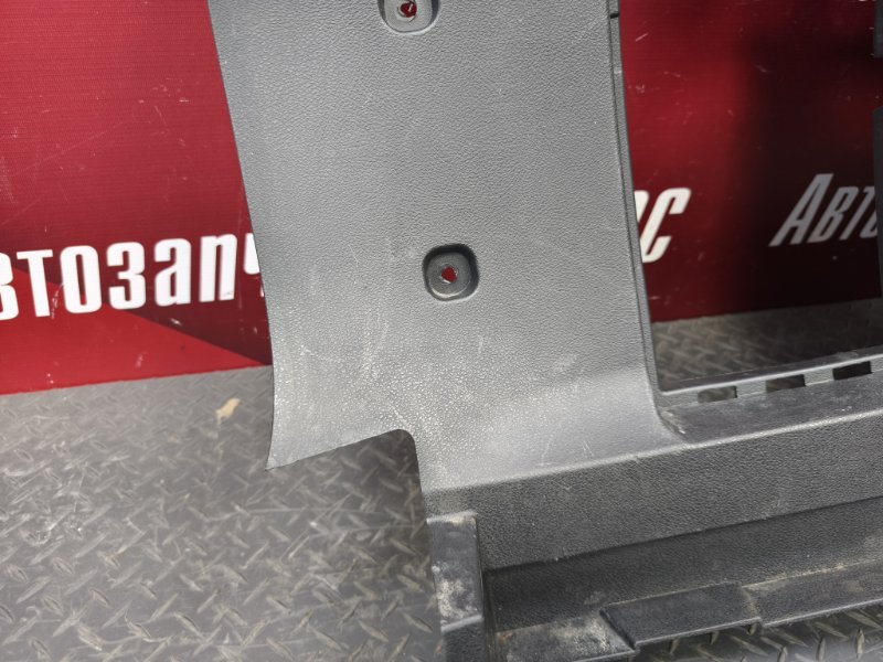 Обшивка багажника