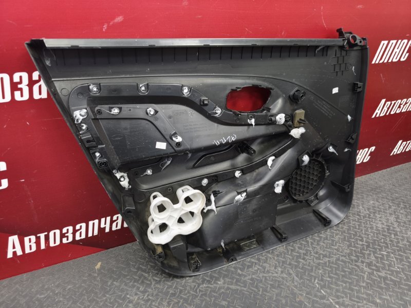 Обшивка боковой двери