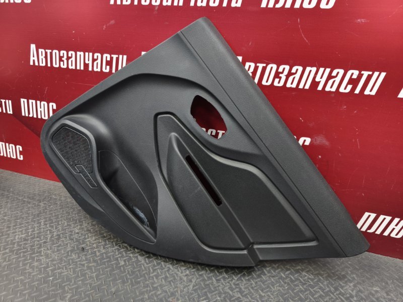 Обшивка боковой двери