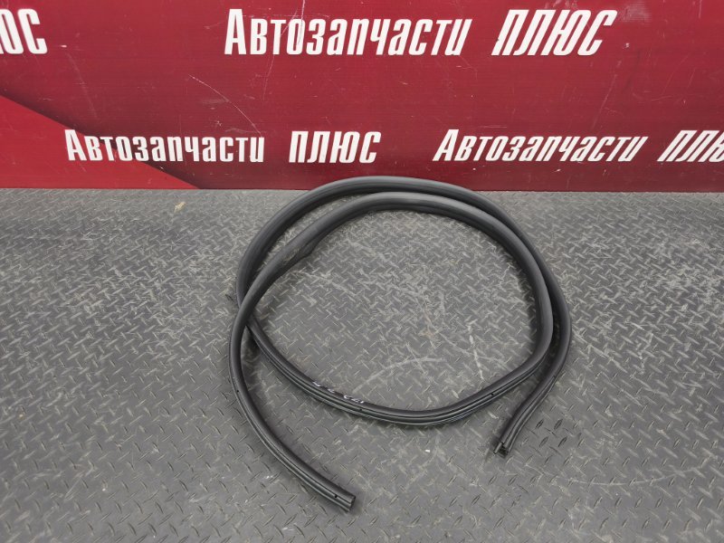 Уплотнитель проема      двери