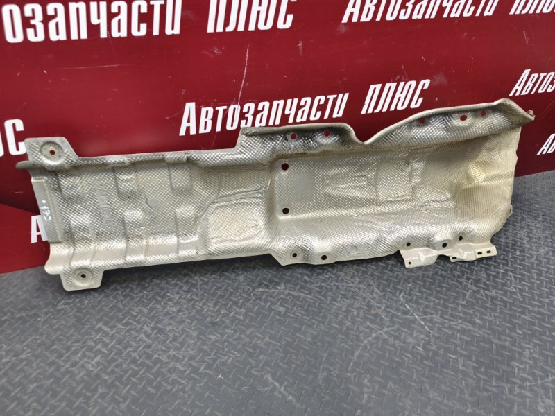 Тепловой экран глушителя