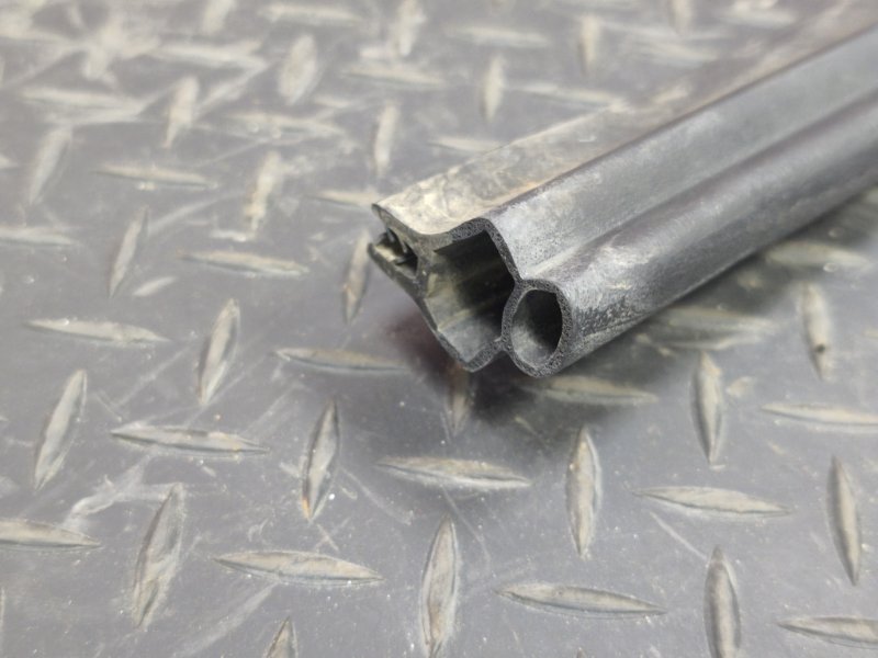 Уплотнитель жабо