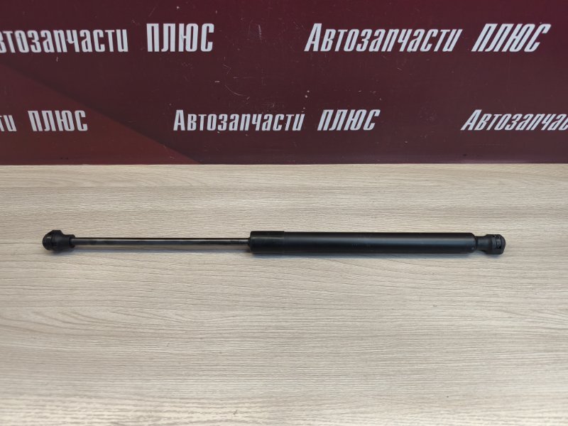 Амортизатор багажника