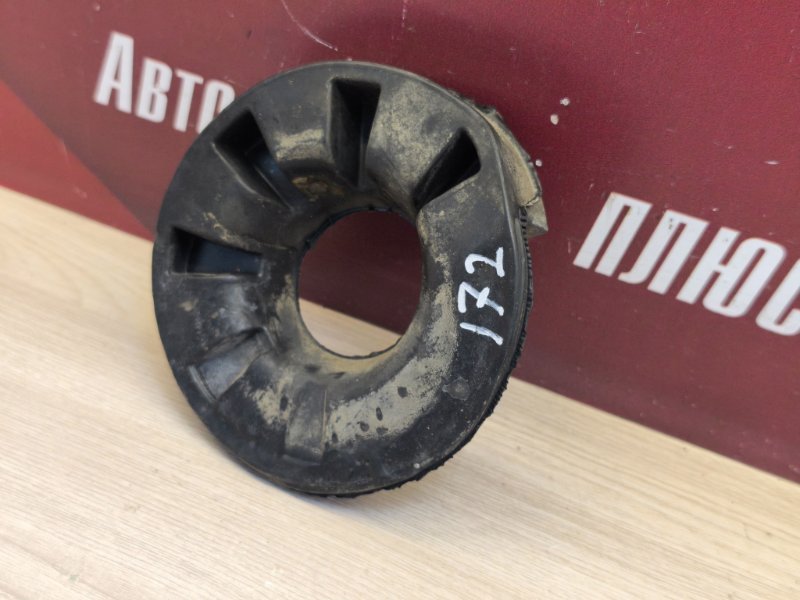 Верхняя опора    пружины