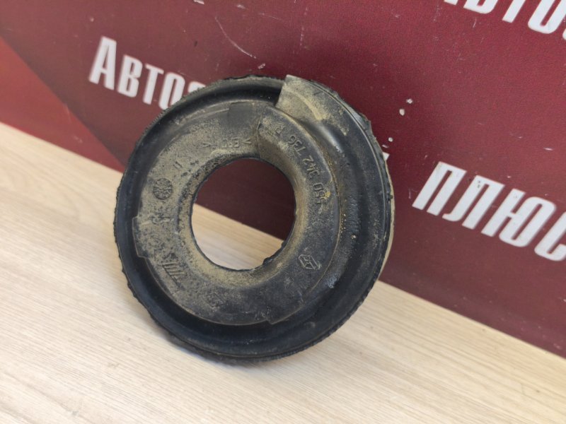 Верхняя опора    пружины