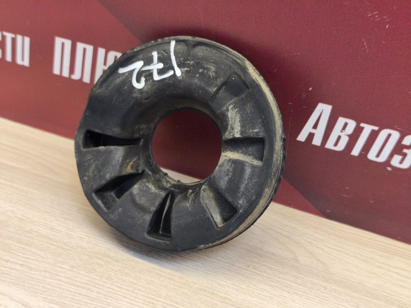 Верхняя опора    пружины