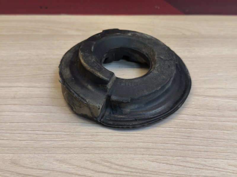 Верхняя опора    пружины