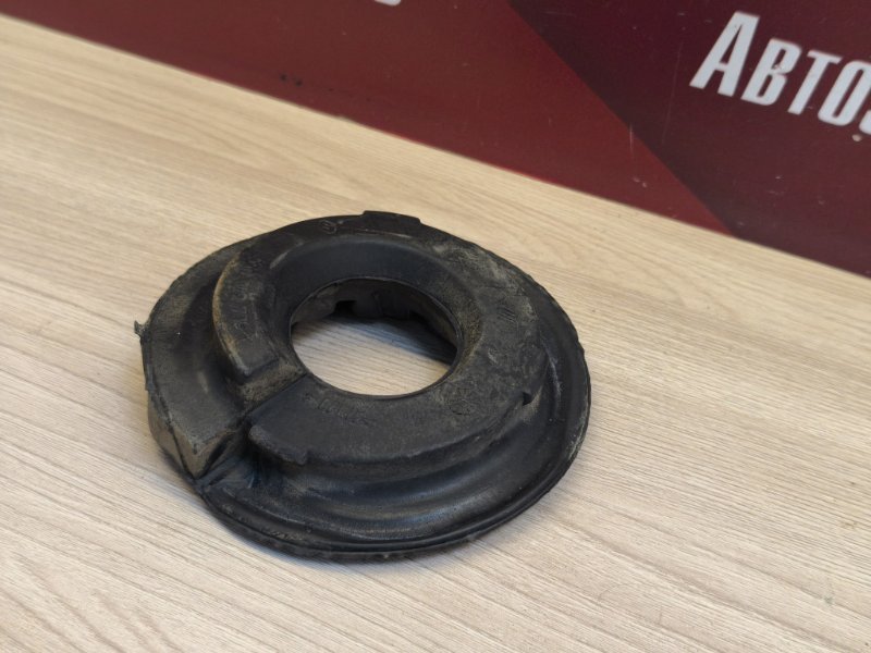 Верхняя опора    пружины