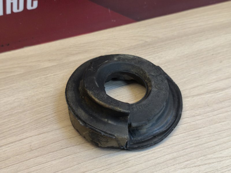 Верхняя опора    пружины