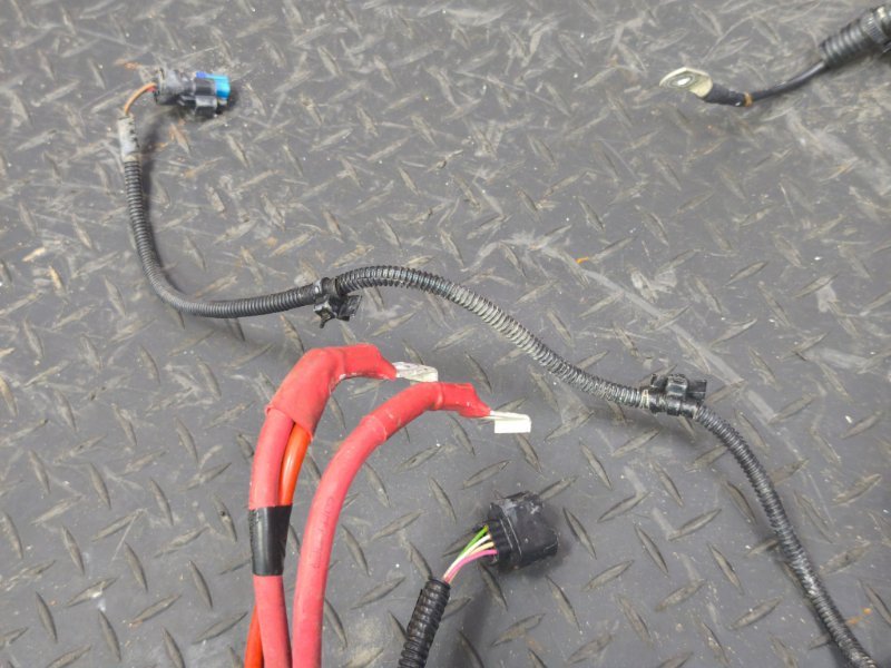 Проводка подкапотная